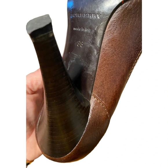 Authentic Burberry Italy Leather Brown High Heel Loafer Shoes - Picture 13 of 15